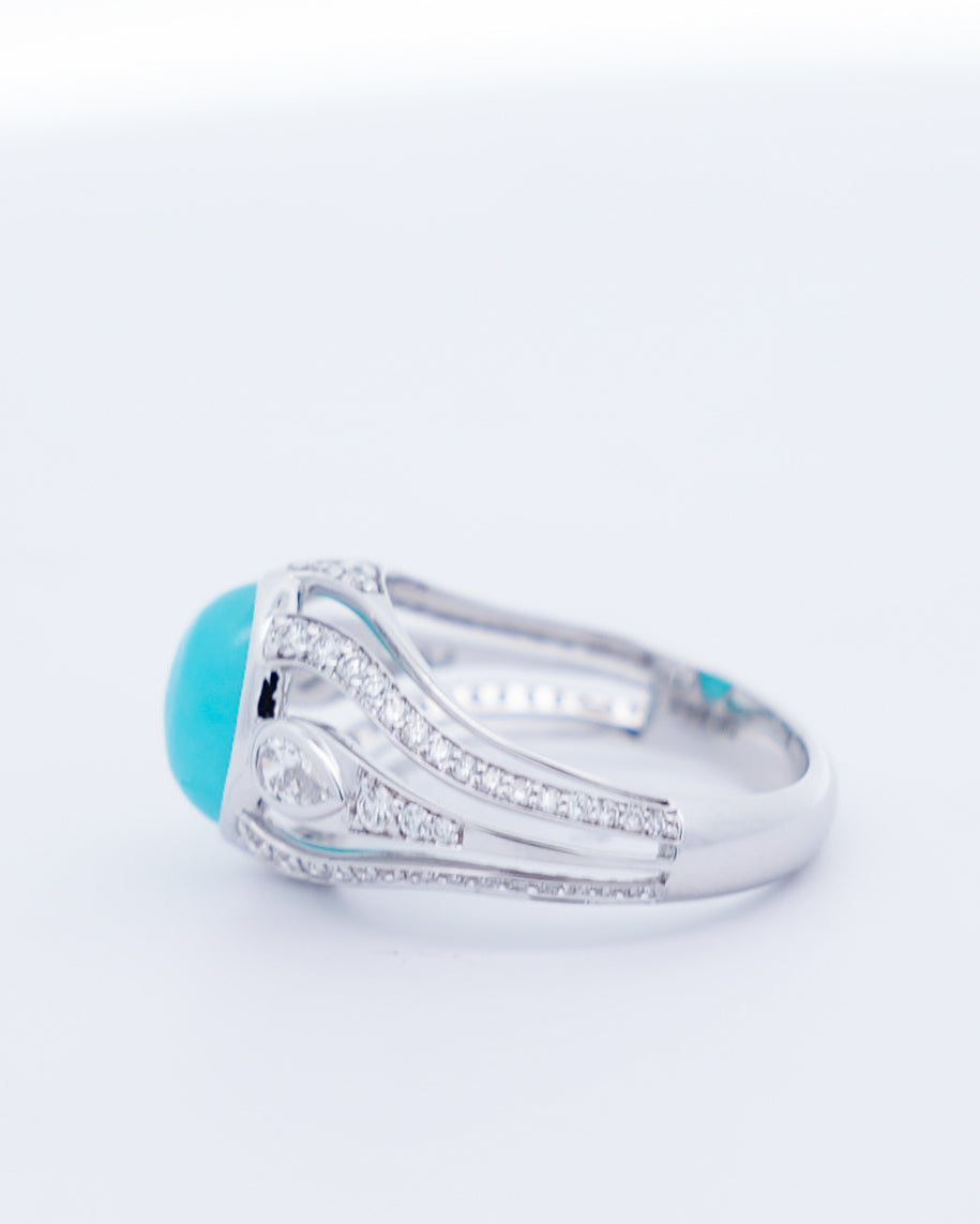 Paraiba Cabochone & Diamonds Éclipse Ring
